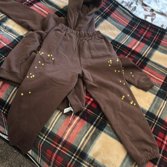 Spyder Kids Sweatsuit Brown Kids Hoodie and Pants Set with Pink Accents - Picture 5 of 6